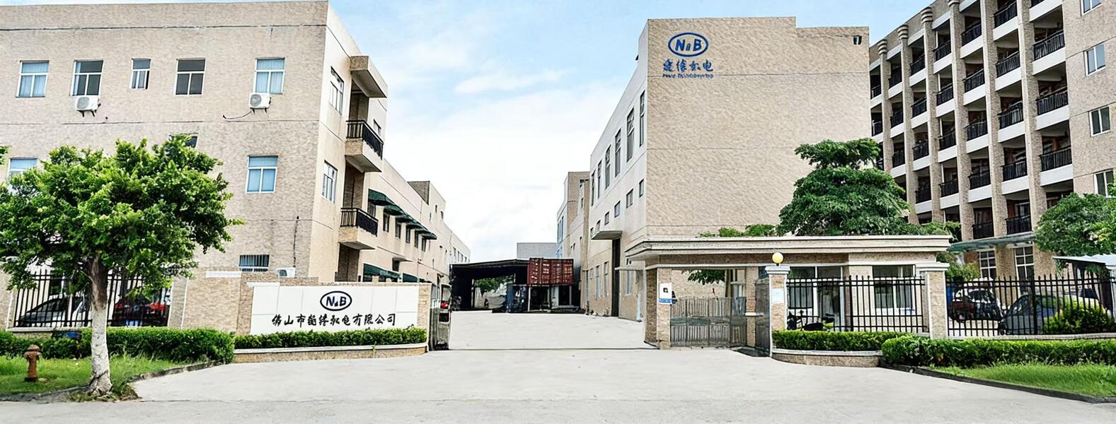 Máquina de corte por chorro de agua de 5 ejes