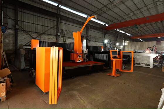 Robust 5 Axis CNC Saw Jet High Precision For Stone Fabrication