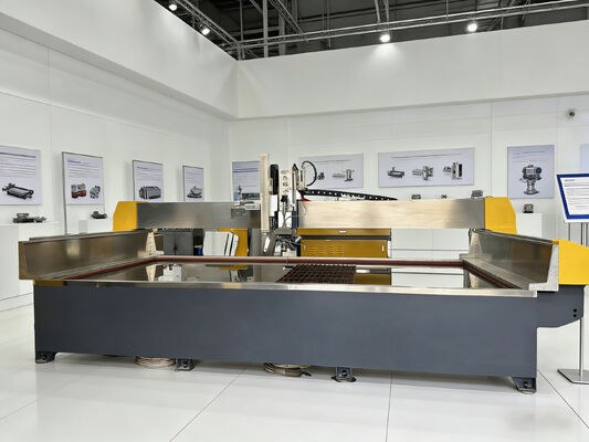Robust Dynamic AC Five Axis CNC Waterjet Cutting System For Complex 3D Bevel Cutting
