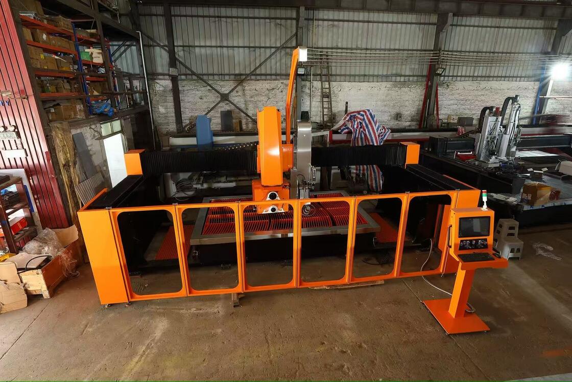 Heavy Duty 5 Axis Bridge Saw Waterjet Cutting Machine For Metal Stone Composite Materials