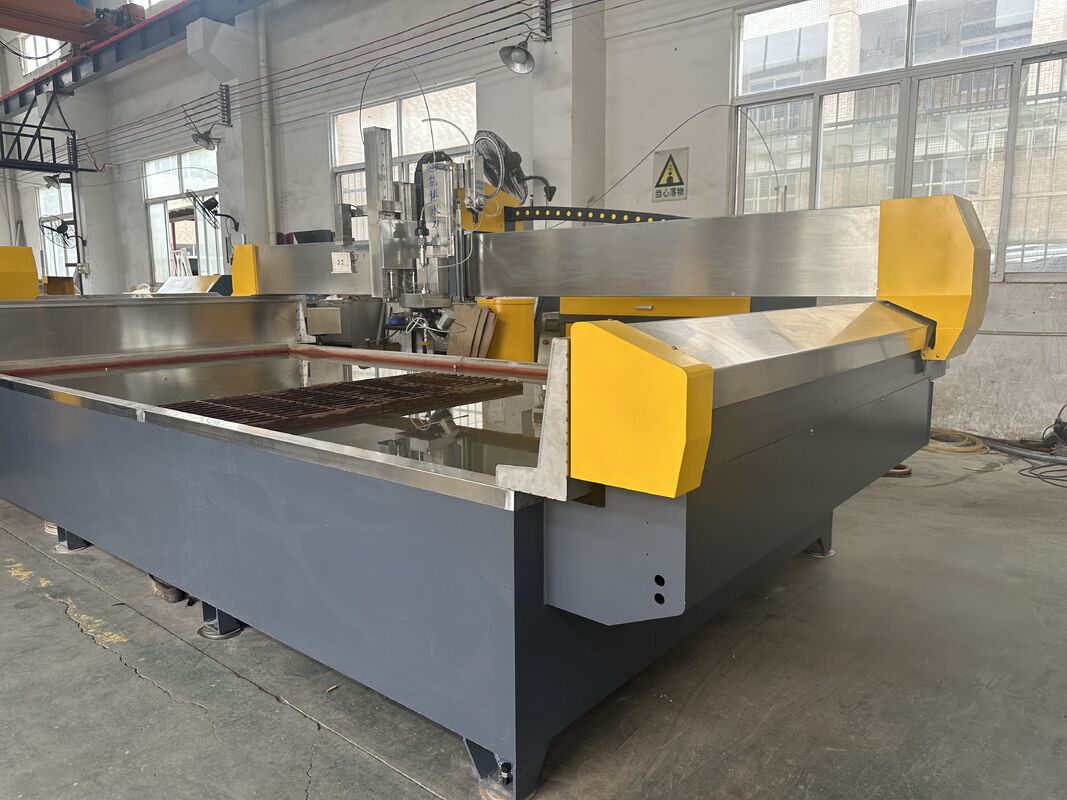 Multi Functional 5 Axis Waterjet Cutting Equipment Supporting Various Nozzle Types