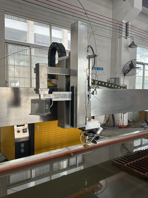 Industrial Plastic High Pressure Waterjet Cutting Machine 5 Axis Metal Water Jet Cutter
